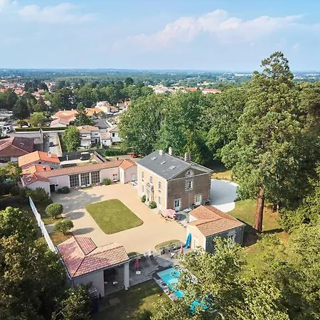 La Champagnere - Domaine Avec Piscine - Seminaire - 15 Personnes * Basse-Goulaine