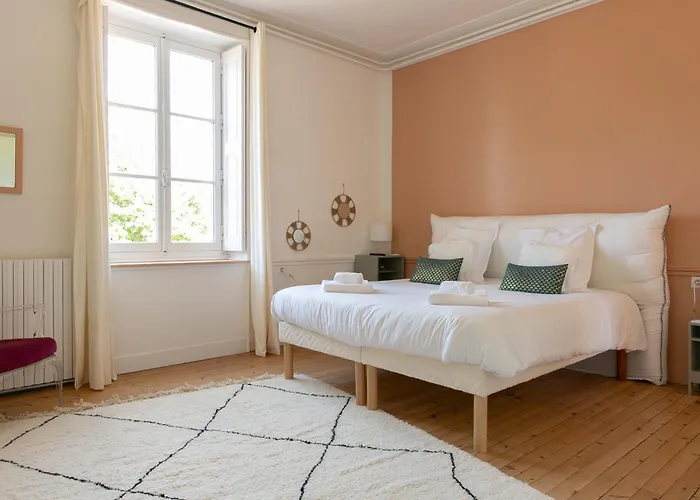 La Champagnere - Domaine Avec Piscine - Seminaire - 15 Personnes * Basse-Goulaine