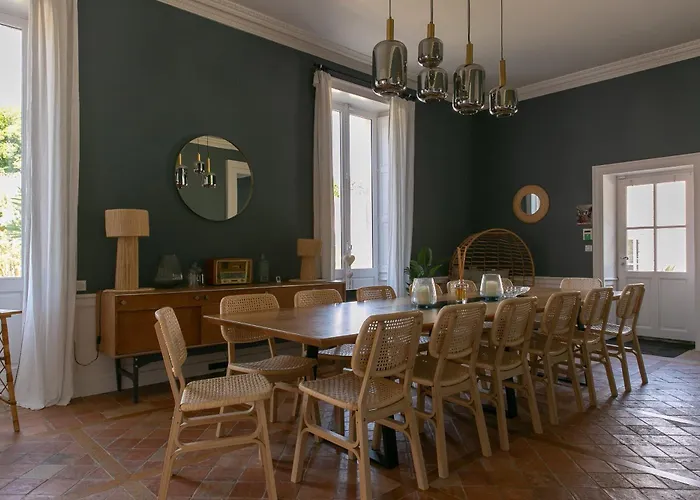 La Champagnere - Domaine Avec Piscine - Seminaire - 15 Personnes Vila *