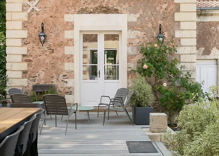 La Champagnere - Domaine Avec Piscine - Seminaire - 15 Personnes * Basse-Goulaine