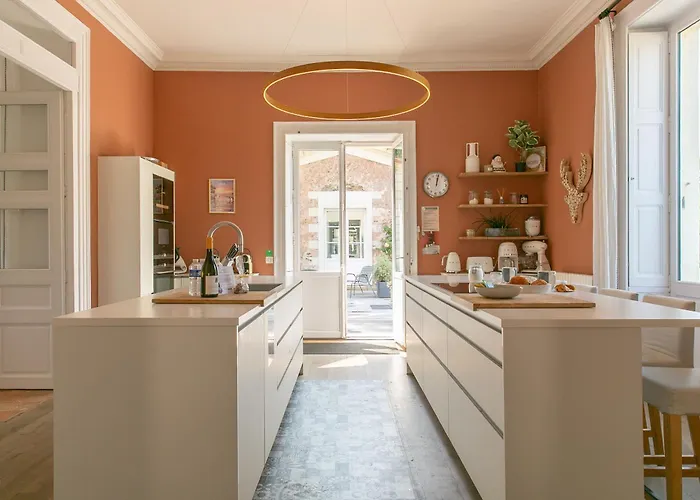 Vila La Champagnere - Domaine Avec Piscine - Seminaire - 15 Personnes